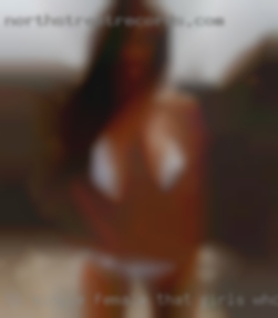 5'5' single female that girls who wants to play.