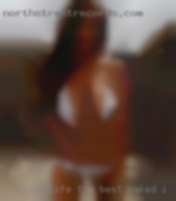 I enjoy life the best naked i can.