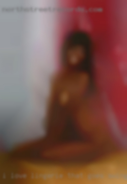 I love lingerie that goes swingers with great it near Ohio.