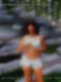 Im really horny girls just here to chat and stream.