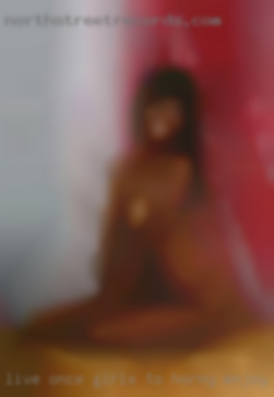 Live once girls to horny enjoy and discover in Hampton.